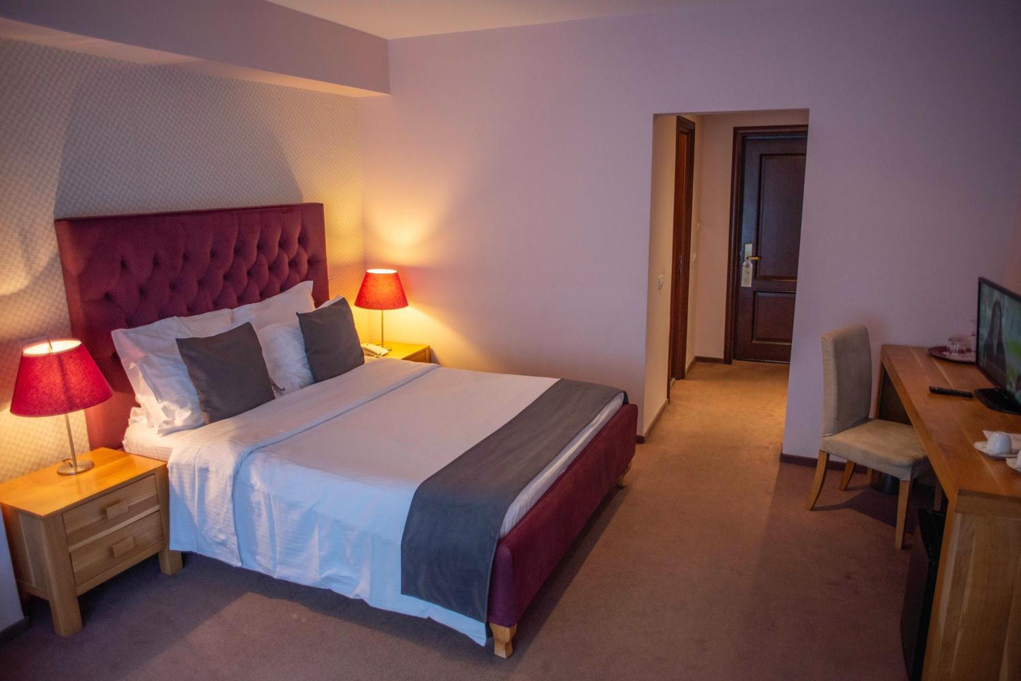Paj Hotelul Retreat & Spa Sinaia Kültér fotó