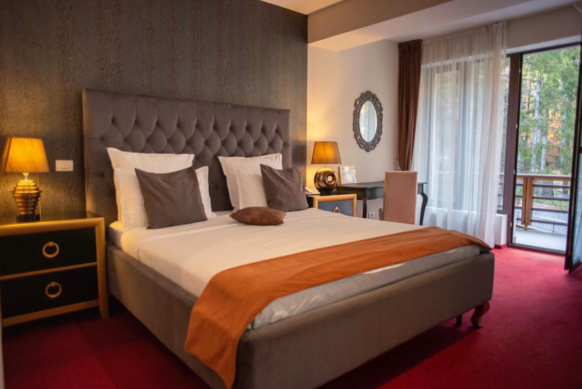 Paj Hotelul Retreat & Spa Sinaia Kültér fotó