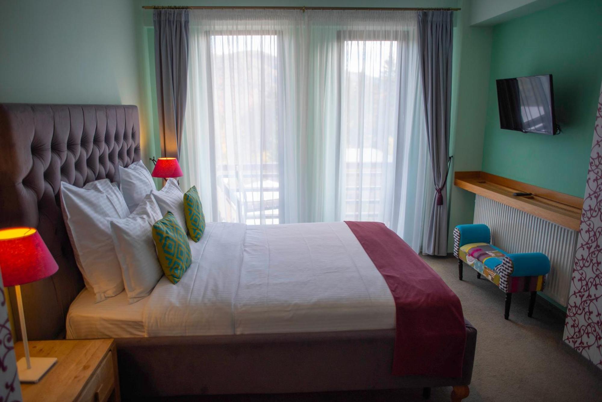 Paj Hotelul Retreat & Spa Sinaia Kültér fotó
