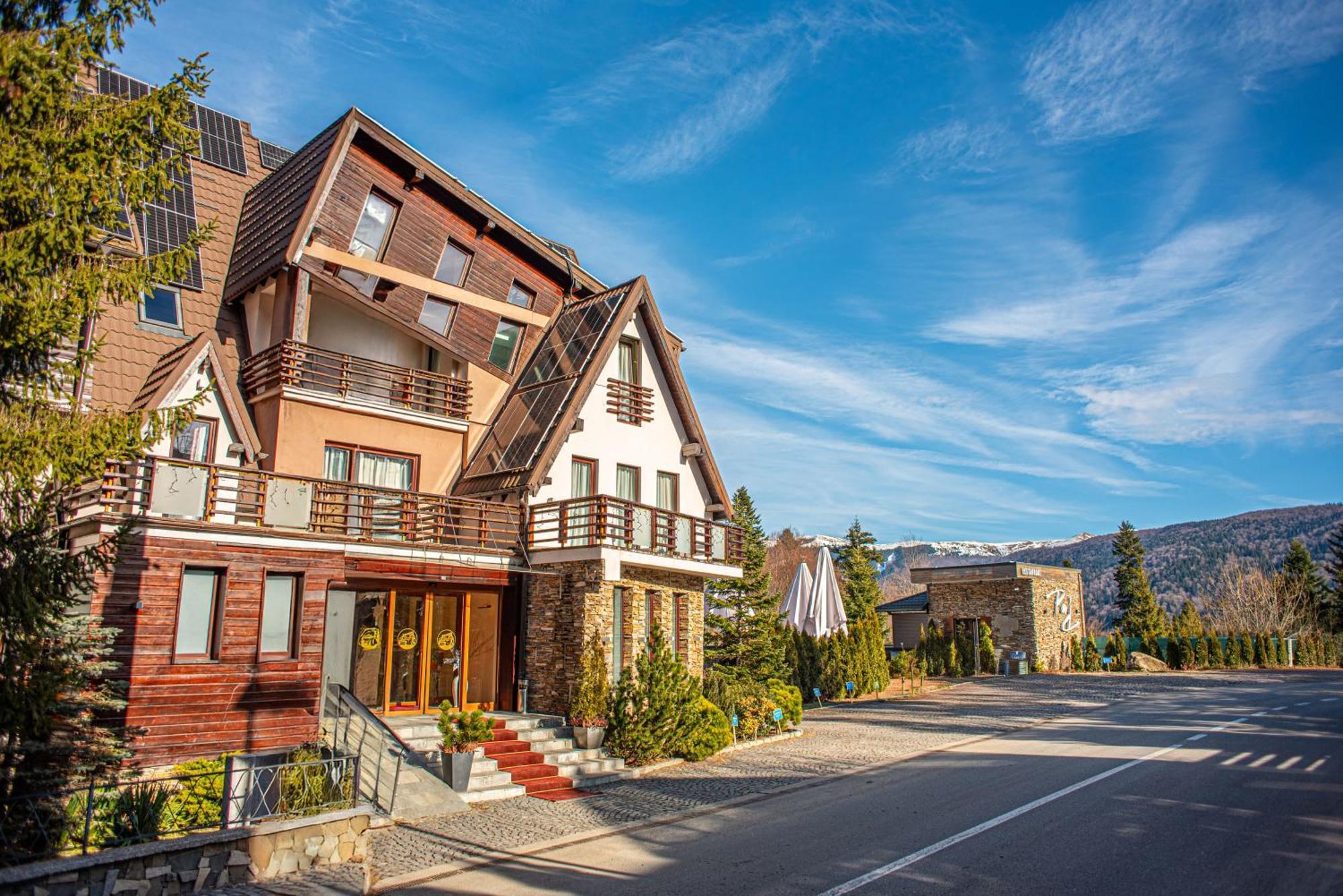 Paj Hotelul Retreat & Spa Sinaia Kültér fotó