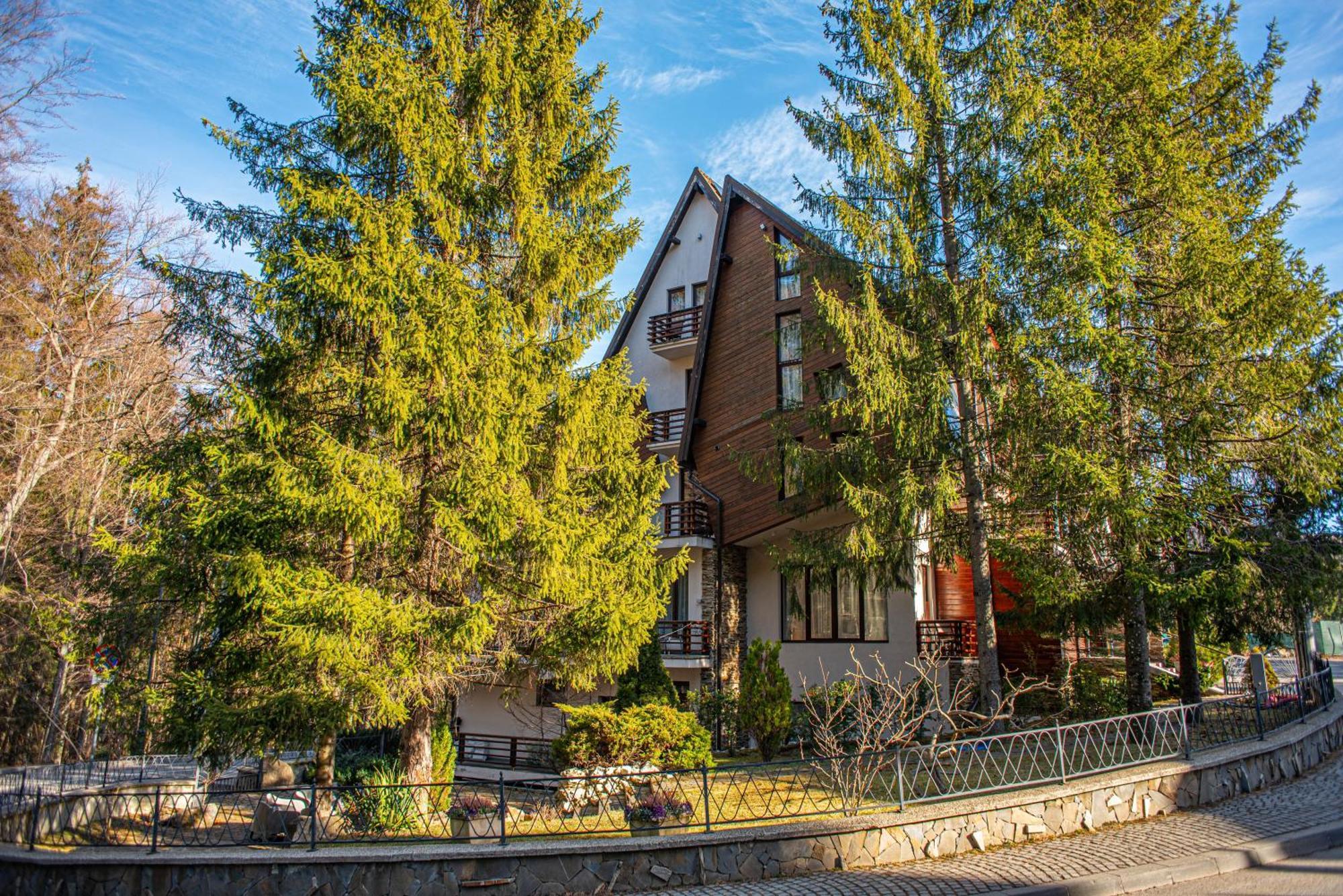 Paj Hotelul Retreat & Spa Sinaia Kültér fotó