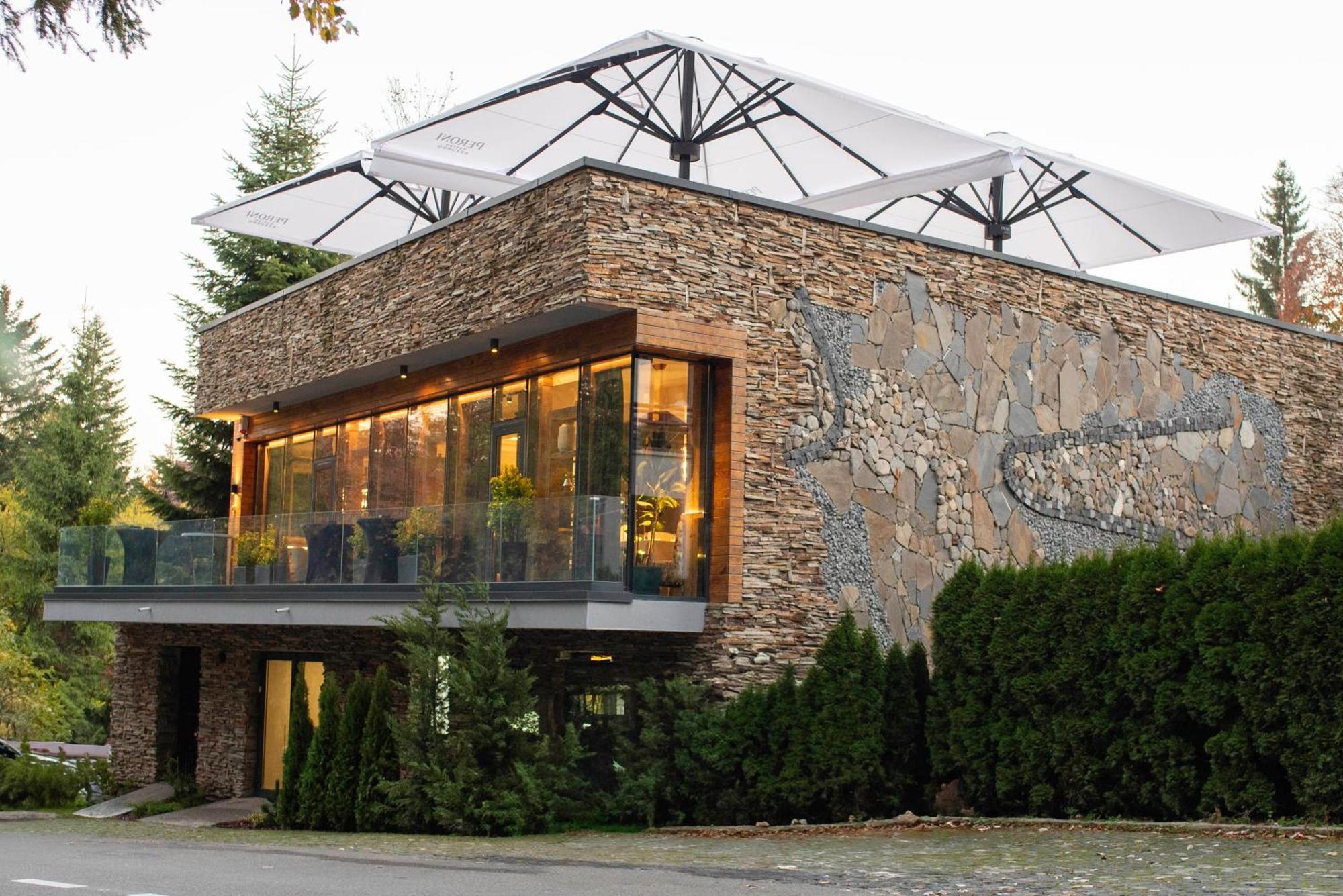 Paj Hotelul Retreat & Spa Sinaia Kültér fotó